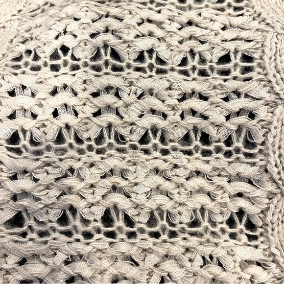 Pins+ Needles textural sweater - Picture 9 of 10